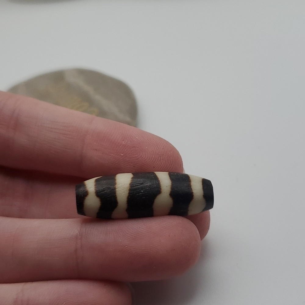 Mocha zebra tube spacer bead pendant‎